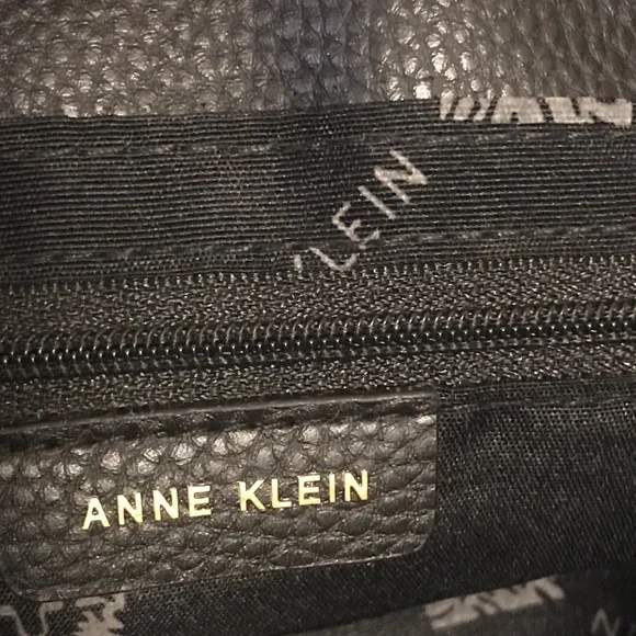 Anne Klein Crossbody & Shoulder Bag Women Black Excellent Condition - Picture 10 of 13